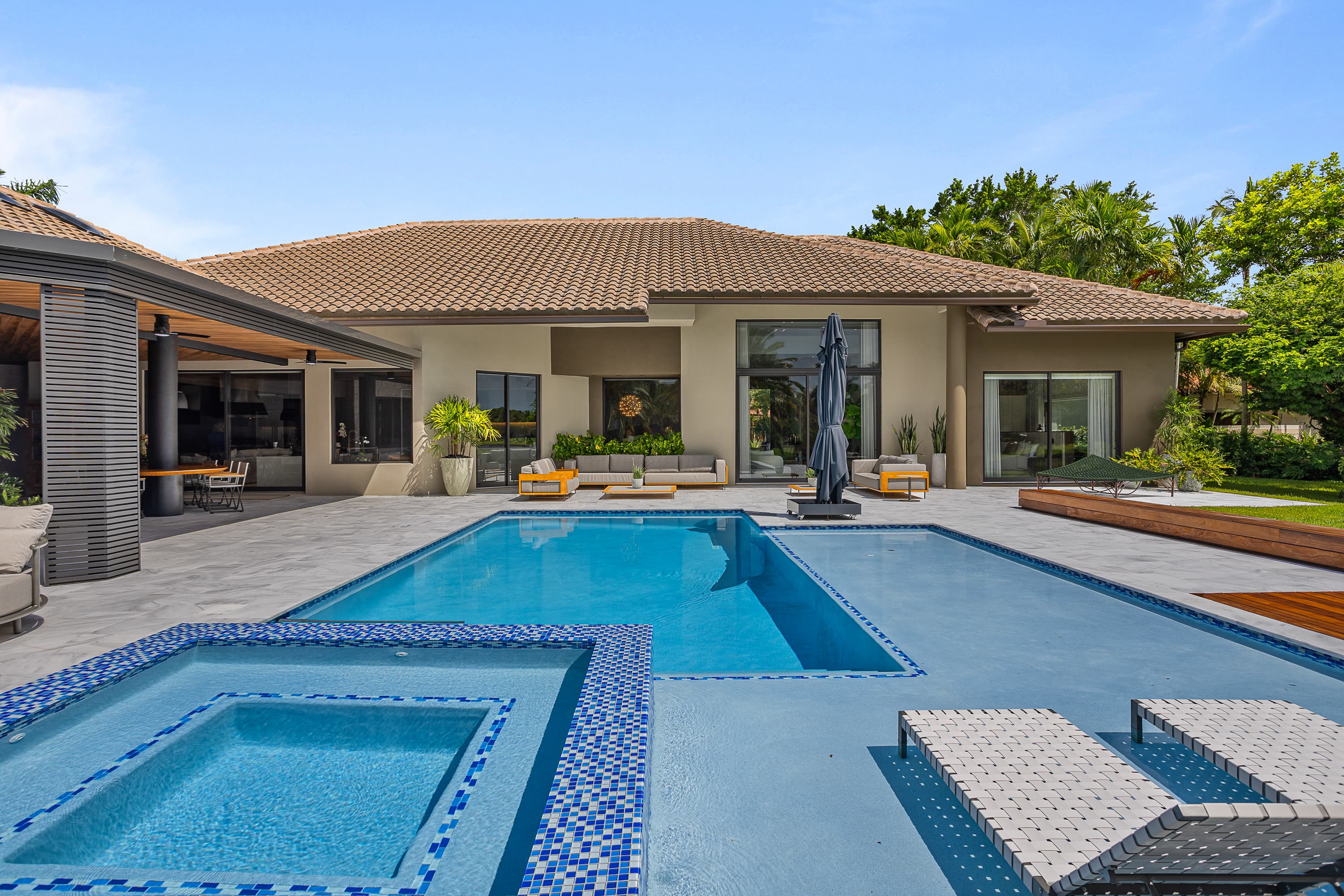 Completed kitchen renovation by Solidity Developer & Contractors Group